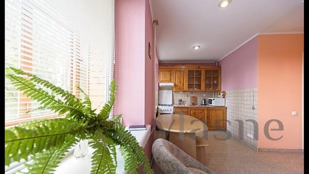 Metro Darnitsa 5 minutes walk, IEC, 2k t, Kyiv - apartment by the day