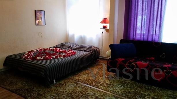 Подобова оренда однокімнатної квартири в самому центрі Вінни