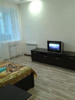 Посуточно, уютная квартира в центре, Чернигов - квартира посуточно