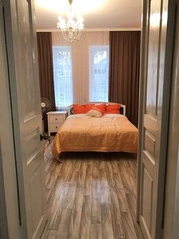 Rent comfortable home immediately, Odessa - apartment by the day