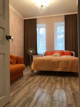 Rent comfortable home immediately, Odessa - apartment by the day