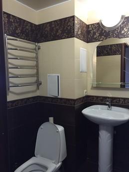 2-bedroom apartment, Obolon, Kyiv - apartment by the day