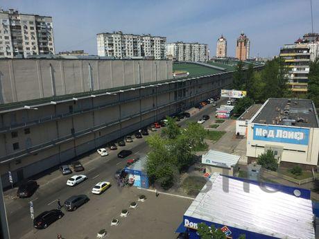 2-bedroom apartment, Obolon, Kyiv - apartment by the day