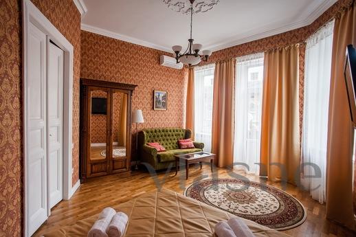 VIP Apartments in the center of the city, Lviv - apartment by the day