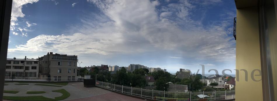 Arcadia, studio 39m2 Leonardo renovation, Odessa - apartment by the day