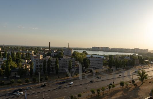 Генератор! Люкс  з окремою спальнею., Киев - квартира посуточно