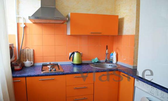 Apartment renovated, Metro Pecherskaya, Kyiv - apartment by the day