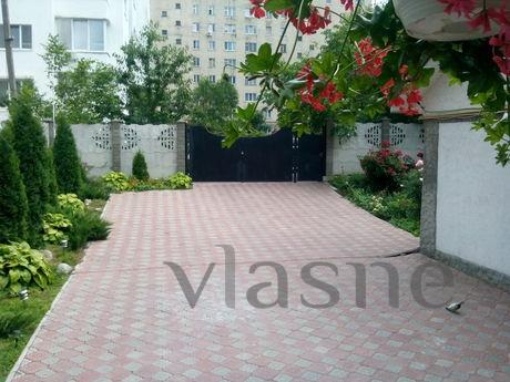 Жилье посуточно в центре -500 грн, Хмельницкий - квартира посуточно