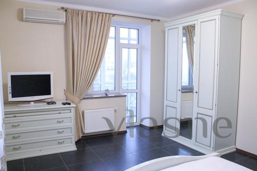 Luxury apartments in the center of Kiev. Good European-quali