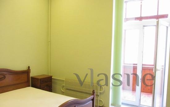 Luxurious apartment near Palace of Sport, Kyiv - apartment by the day
