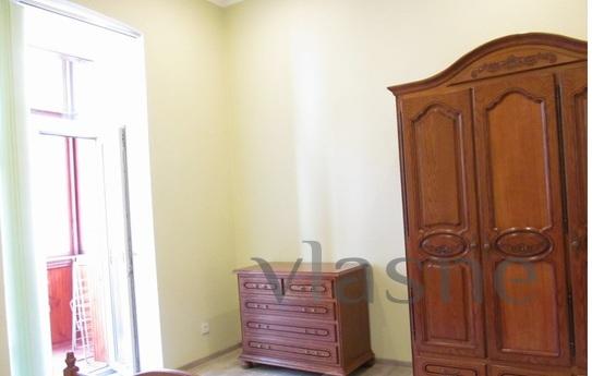 Luxurious apartment near Palace of Sport, Kyiv - apartment by the day