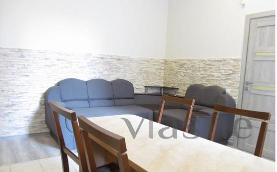 Luxurious apartment near Palace of Sport, Kyiv - apartment by the day