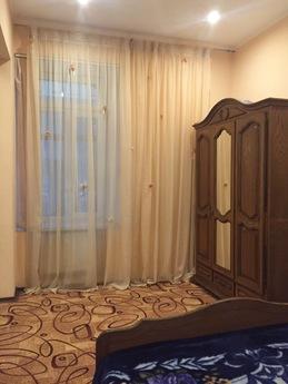 Apartment on the Promenade, Odessa - apartment by the day