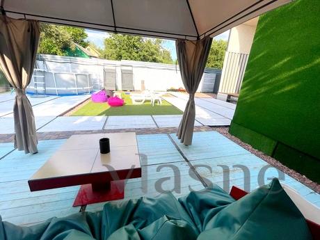 Rent a similar apartment in Kiev with a swimming pool, Kyiv - apartment by the day