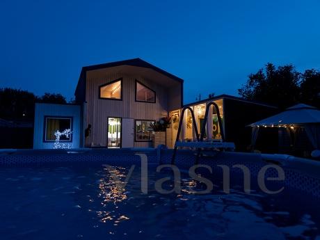 Rent a similar apartment in Kiev with a swimming pool, Kyiv - apartment by the day