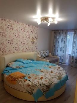 Rent daily my apartment, Chernomorsk (Illichivsk) - apartment by the day