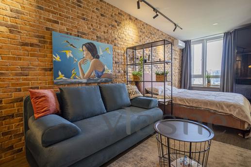 We offer you a new view studio 42 sq.m. with a designer reno