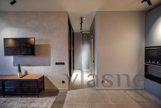 Species studio in the residential comple, Kyiv - apartment by the day
