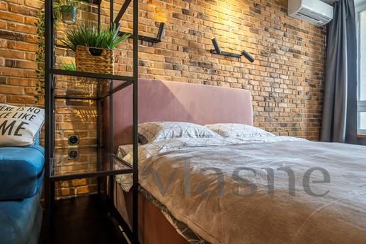 Species studio in the residential comple, Kyiv - apartment by the day
