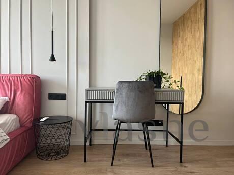 2 rooms 'Flamingo', residential complex Slavutich, Kyiv - apartment by the day