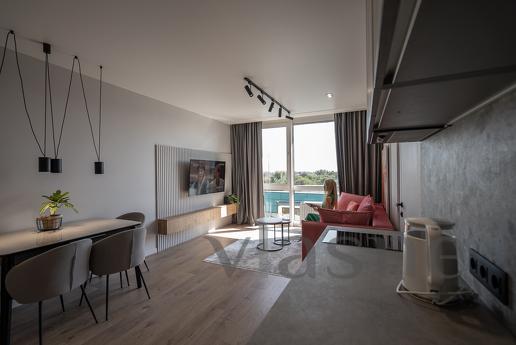 2 rooms 'Flamingo', residential complex Slavutich, Kyiv - apartment by the day