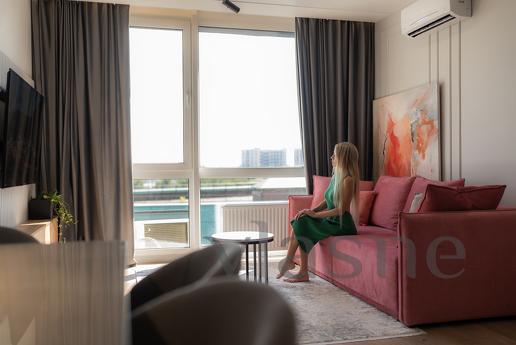 2 rooms 'Flamingo', residential complex Slavutich, Kyiv - apartment by the day