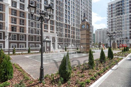 Studio 42 sq.m. Residential complex New England, Kyiv - apartment by the day