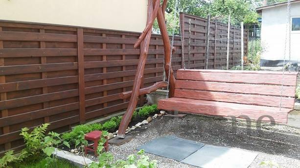 Comfortable cozy house is located 10 minutes walk to the low