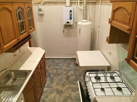 Its 3 bedroom apartment in the center, Odessa - apartment by the day