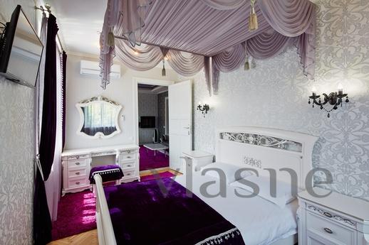 Luxurious cozy VIP apartment, Lviv - apartment by the day