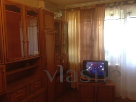 Rent one bedroom apartment, Chernomorsk (Illichivsk) - apartment by the day