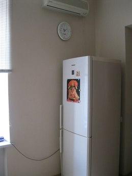 Cozy 1 bedroom apartment, Odessa - apartment by the day
