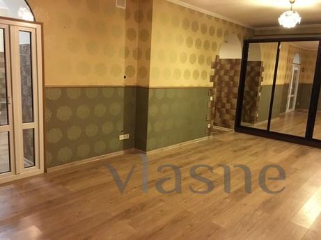 The best Apartment in the center, Odessa - apartment by the day
