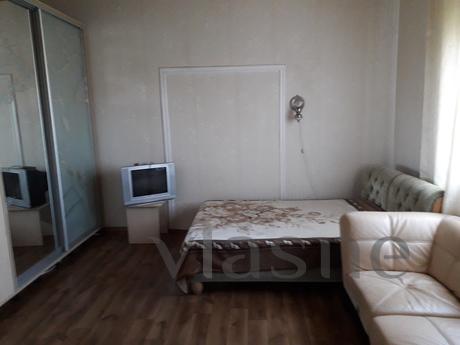 1-room separate apartment in a private house. All amenities.