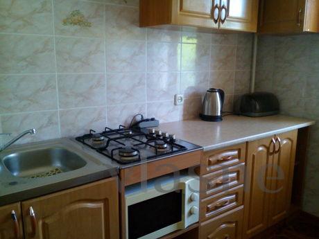 двух комнатная квартира с видом на море, Бердянск - квартира посуточно