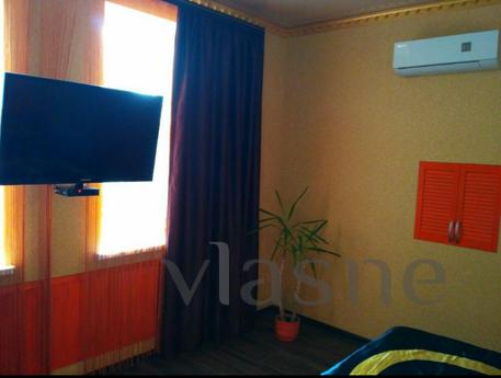 Cozy 1-bedroom apartment in the center o, Dnipro (Dnipropetrovsk) - apartment by the day