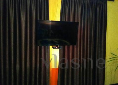 Cozy 1-bedroom apartment in the center o, Dnipro (Dnipropetrovsk) - apartment by the day