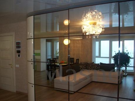 1 bedroom apartment in the center, Cherkasy - apartment by the day