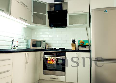 Black and white apartments, Львов - квартира посуточно