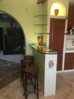 Apartment in Kontraktova, Kyiv - apartment by the day
