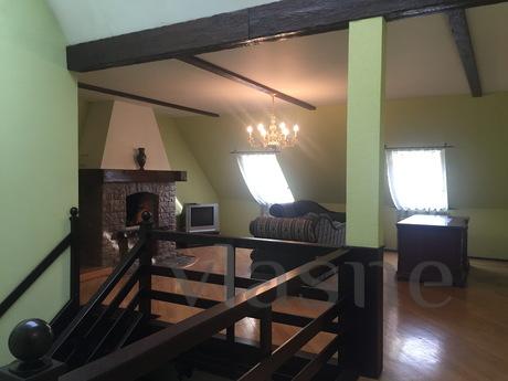 Apartment in Kontraktova, Kyiv - apartment by the day