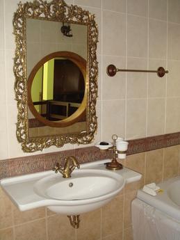 Apartment in Kontraktova, Kyiv - apartment by the day