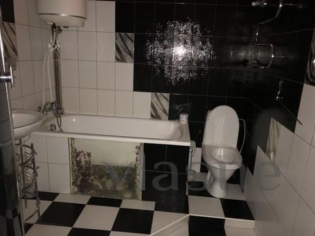 Cozy, clean apartment in a new building, Lutsk - apartment by the day