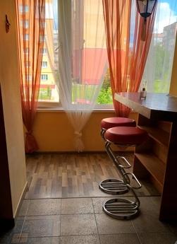 Cozy, clean apartment in a new building, Lutsk - apartment by the day
