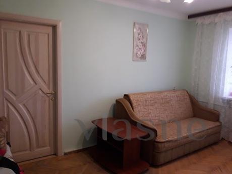 2-bedroom daily. Kirillovskaya, Kyiv - apartment by the day