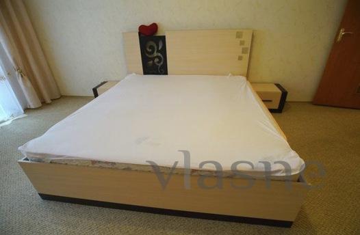 Rent daily, hourly apartment, Kamenskoe (Dneprodzerzhinsk) - апартамент за нощувки