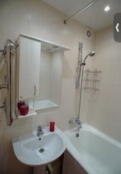 Rent daily, hourly apartment, Kamenskoe (Dneprodzerzhinsk) - апартамент за нощувки