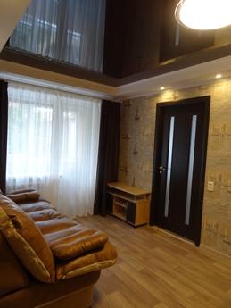 One bedroom apartment, Kropyvnytskyi (Kirovohrad) - apartment by the day