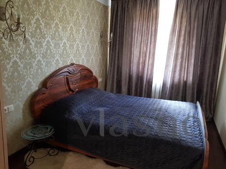Comfortable 2-bedroom, Kropyvnytskyi (Kirovohrad) - apartment by the day