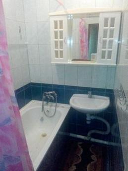 An apartment for rent in the center, Mirgorod - apartment by the day